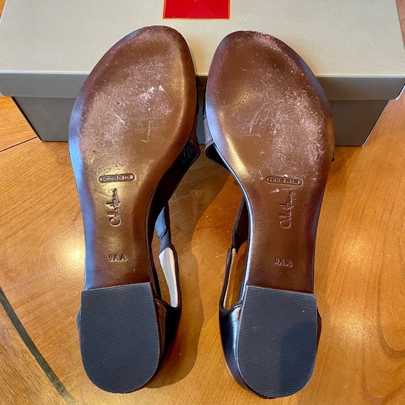 Cole Haan- "Air" Sandals - Size 9AA - Picture 3 of 5